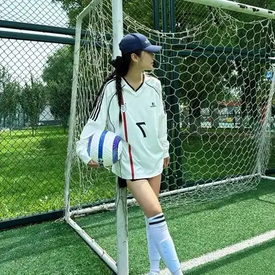 侯云美
